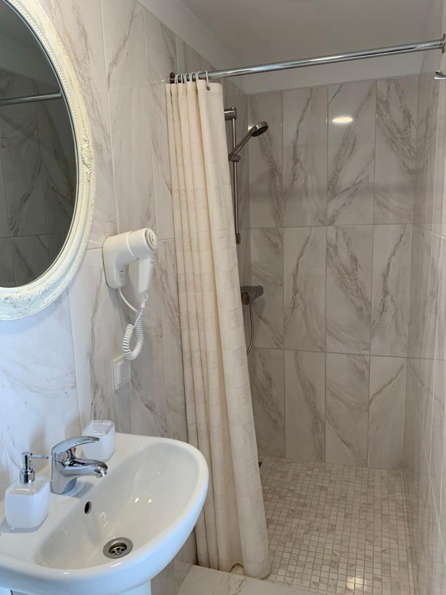 Hotel Vaineikio 8 Palanga Zimmer foto